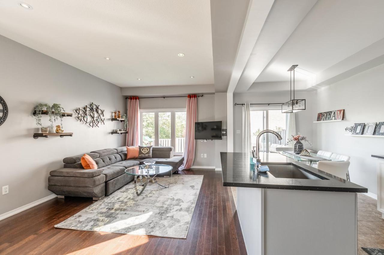 Luxury 3Br 2Ba Townhome With Private Hot Tub, Gym, Bbq By Globalstay Hamilton Exterior photo
